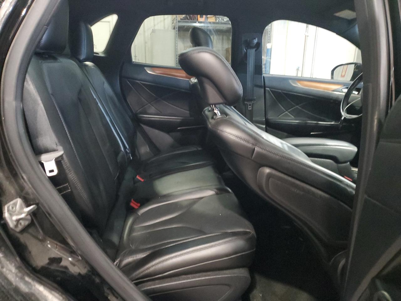 2016 Lincoln Mkc Reserve VIN: 5LMCJ3D94GUJ31643 Lot: 82740565