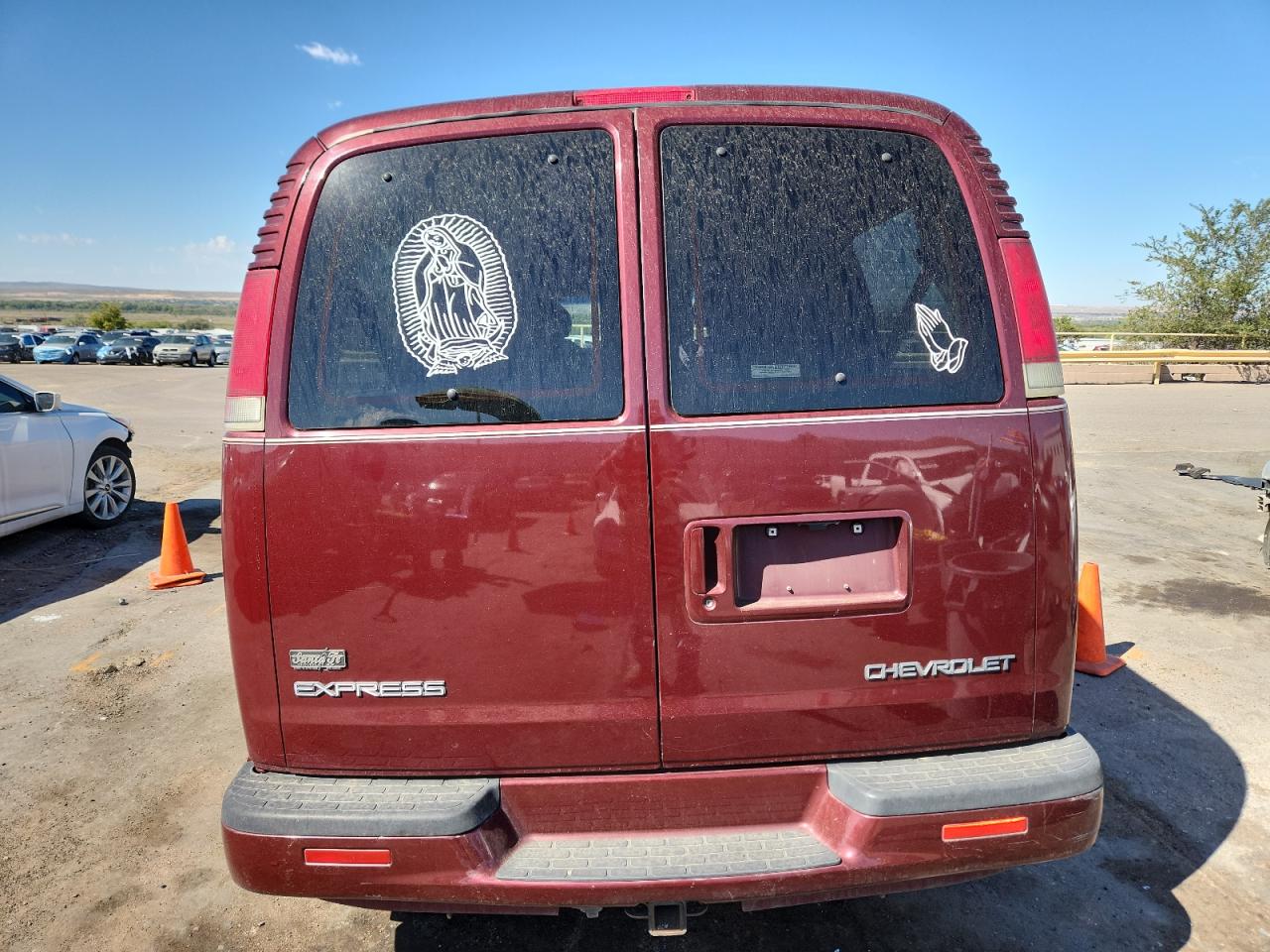 2001 Chevrolet Express G1500 VIN: 1GNFG65R611184668 Lot: 85186085