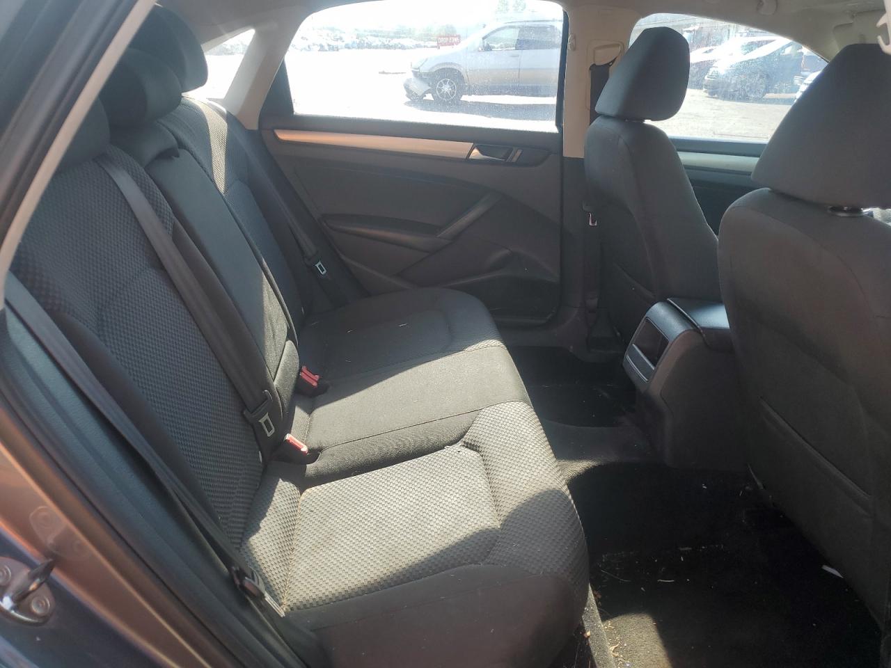 2012 Volkswagen Passat S VIN: 1VWAP7A30CC105929 Lot: 85496895