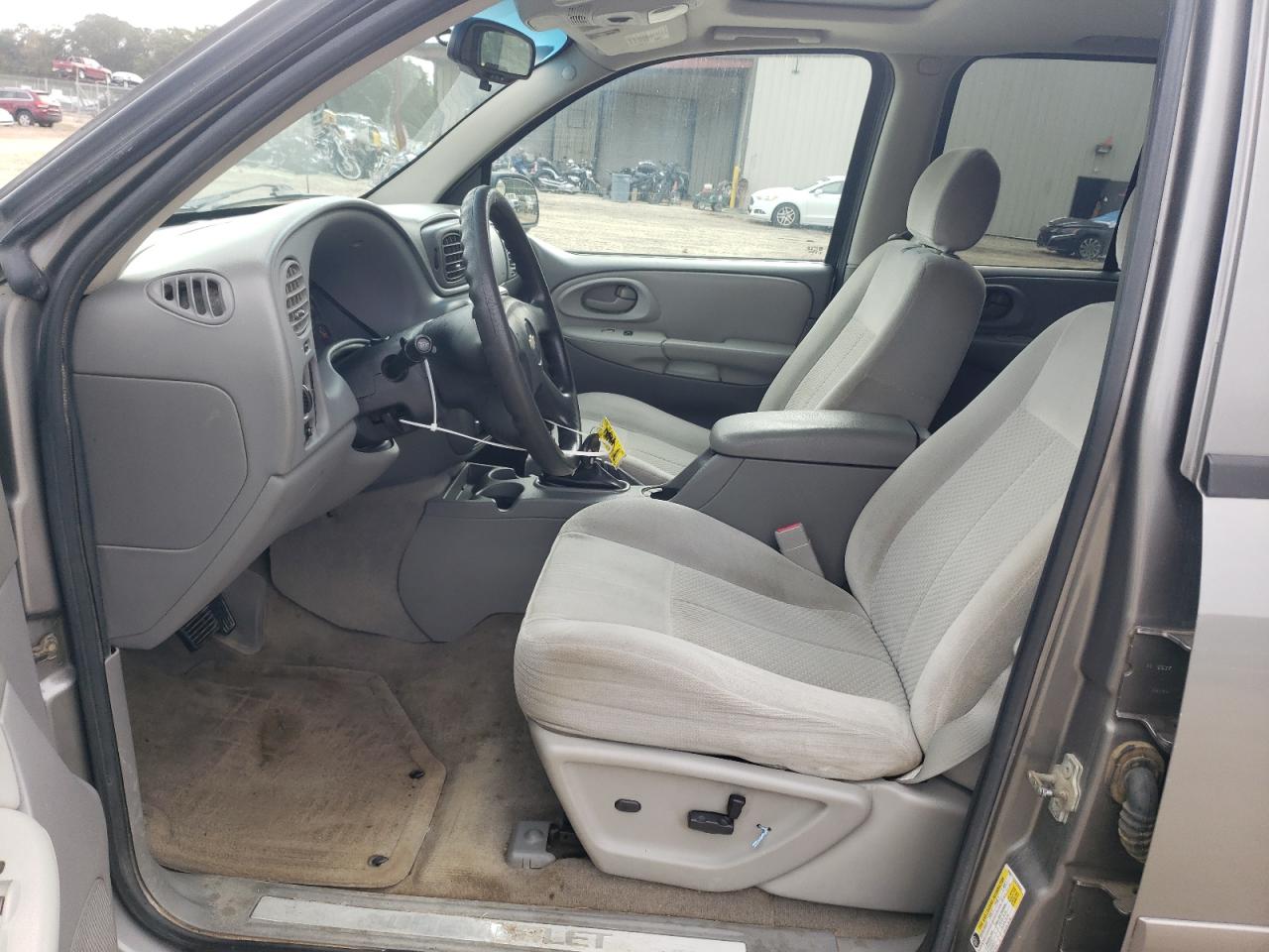 2008 Chevrolet Trailblazer Ls VIN: 1GNDT13S182235560 Lot: 86230975