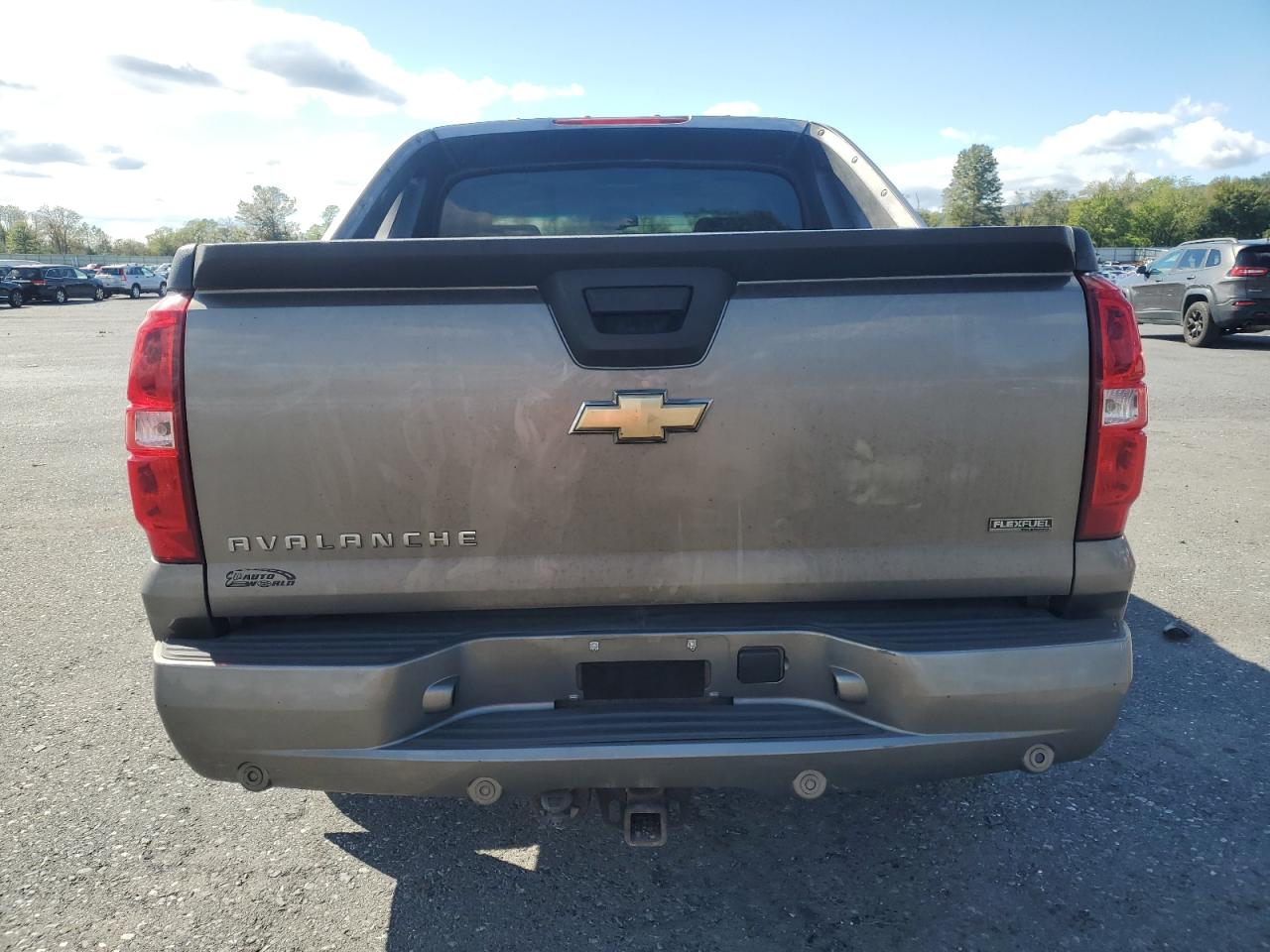 2007 Chevrolet Avalanche K1500 VIN: 3GNFK12397G266017 Lot: 82345375