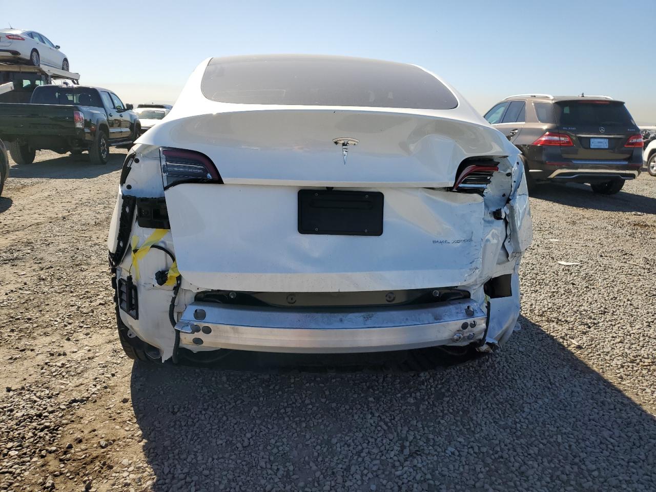 2021 Tesla Model Y VIN: 5YJYGDEE1MF094729 Lot: 90342835