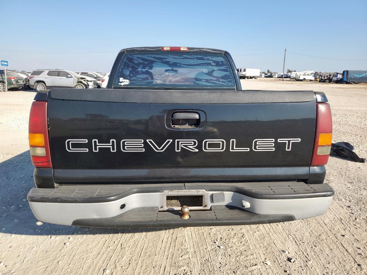 2001 Chevrolet Silverado C1500 VIN: 2GCEC19W111396200 Lot: 86687975