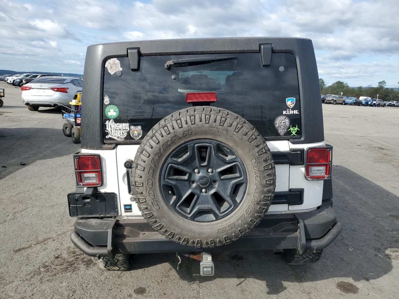 2013 Jeep Wrangler Unlimited Sahara VIN: 1C4BJWEG4DL598936 Lot: 84776575