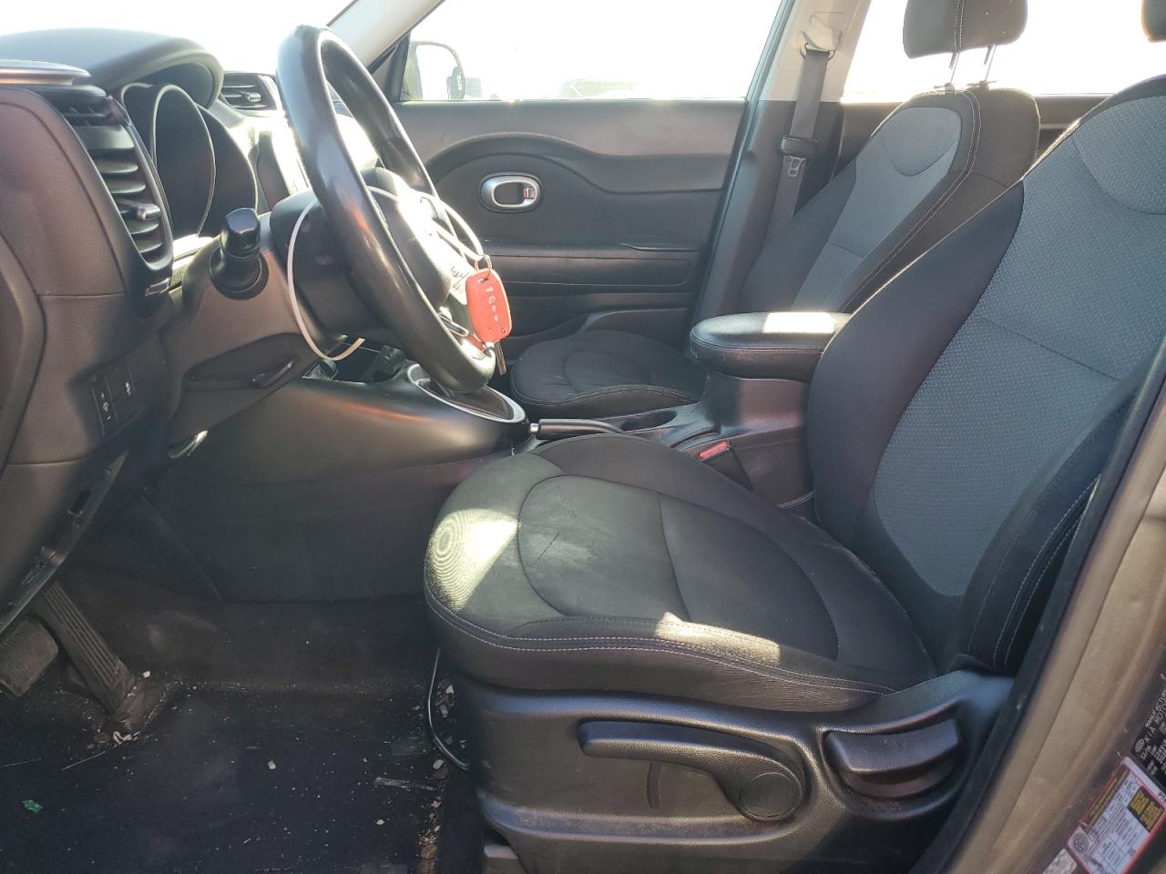 2017 Kia Soul + VIN: KNDJP3A5XH7467005 Lot: 84522795