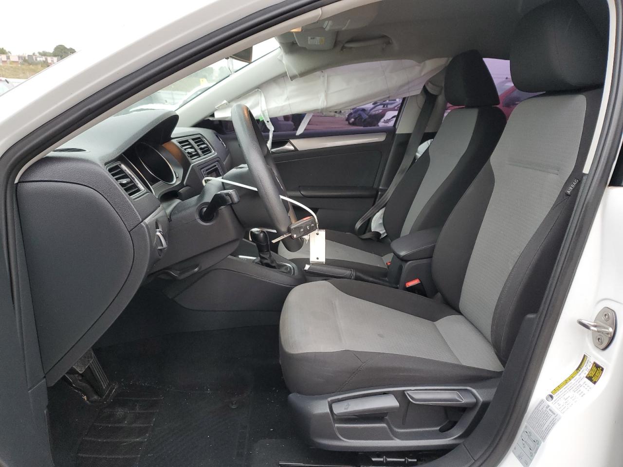 2017 Volkswagen Jetta S VIN: 3VW2B7AJ9HM393246 Lot: 85135755