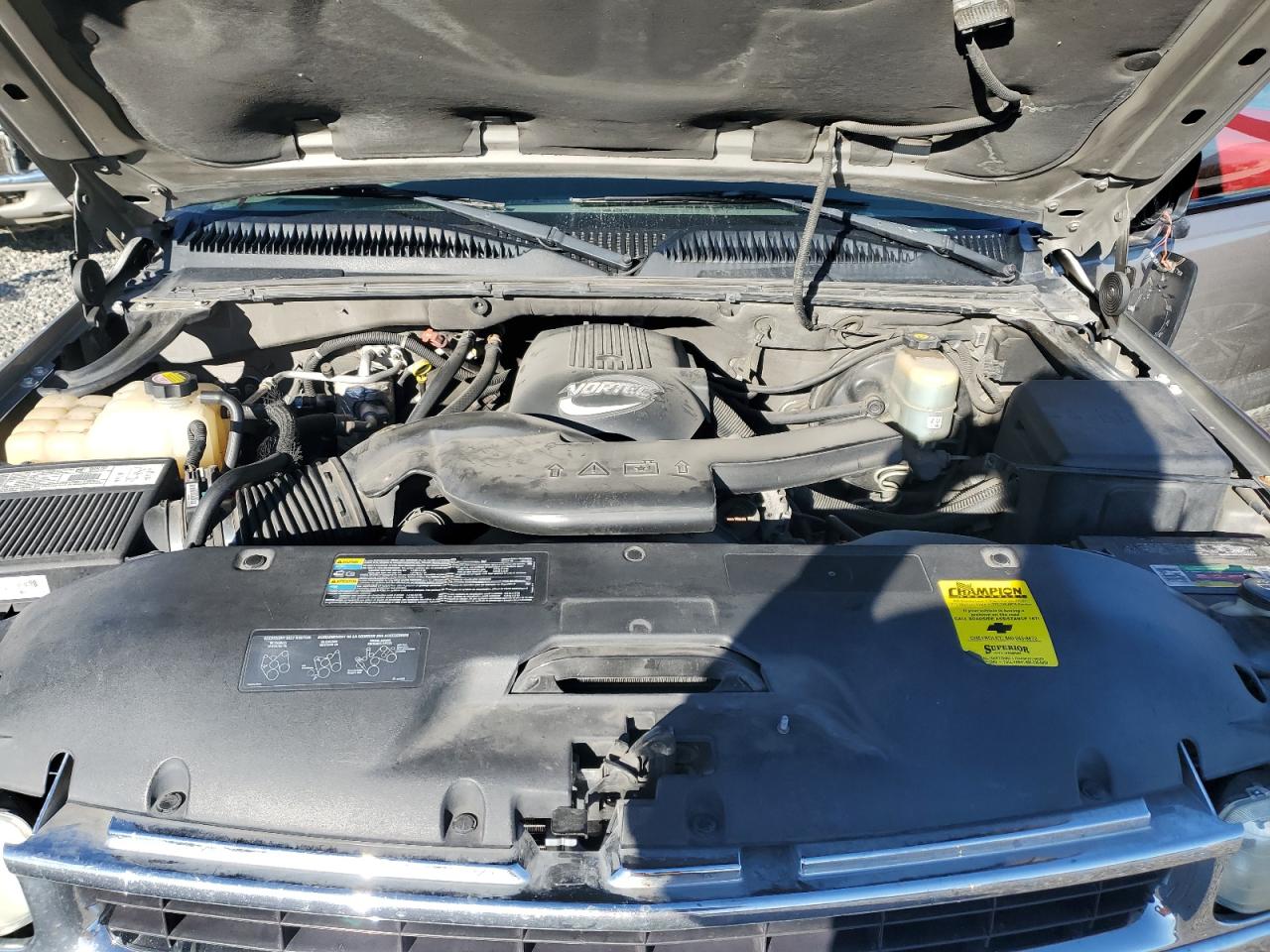 2002 Chevrolet Tahoe K1500 VIN: 1GNEK13T12J331007 Lot: 85279965