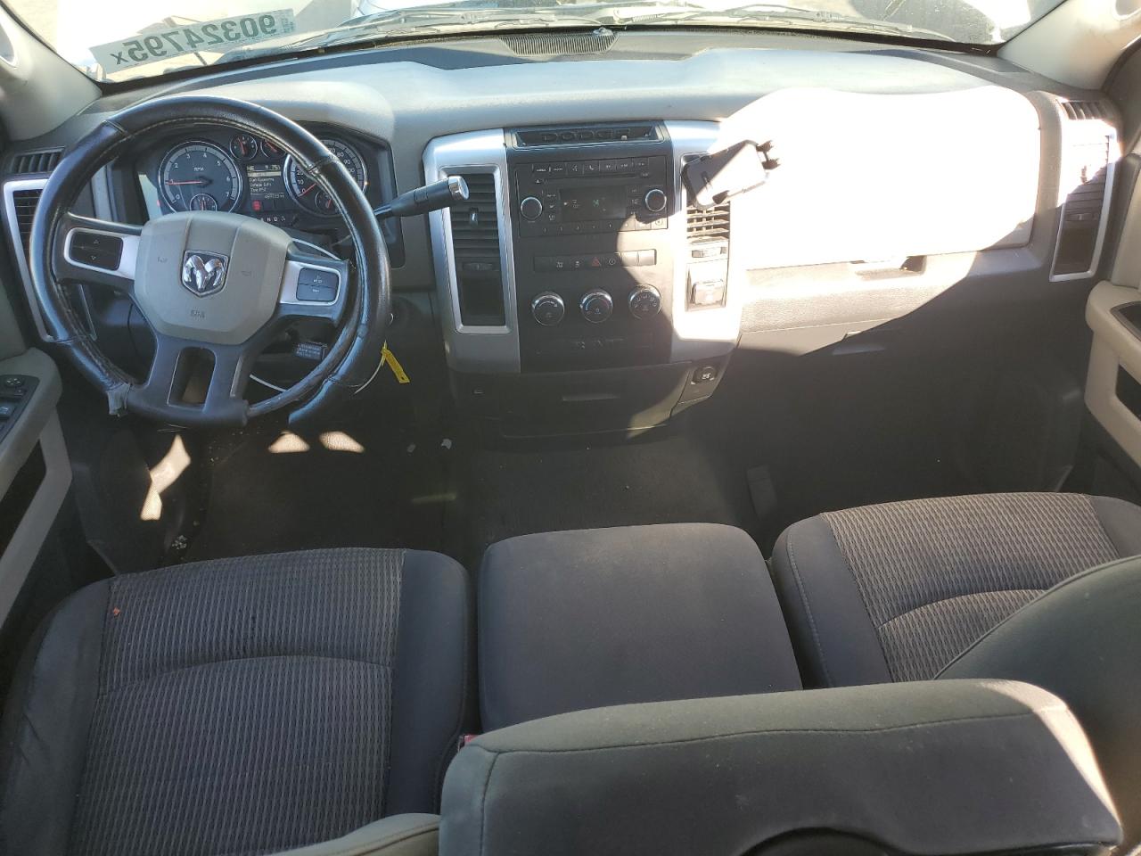 2010 Dodge Ram 1500 VIN: 1D7RB1GT9AS121984 Lot: 90324795