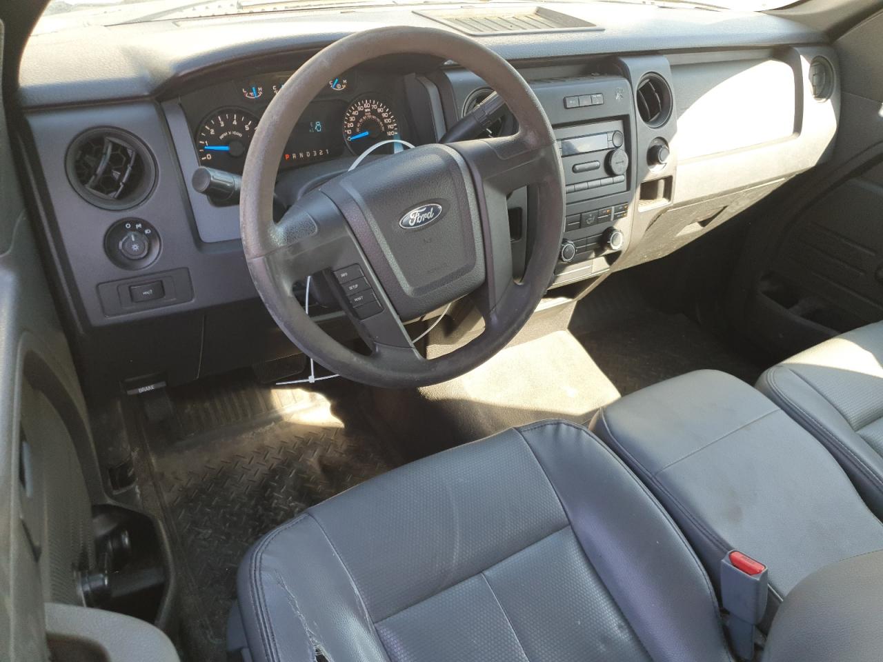 2013 Ford F150 VIN: 1FTMF1CM7DKE69486 Lot: 84806025