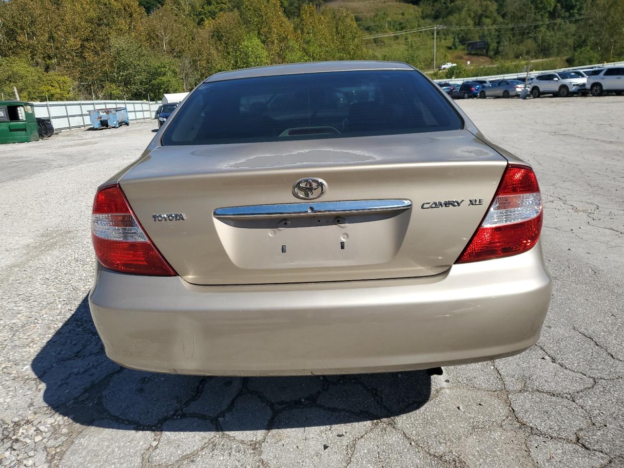 2002 Toyota Camry Le VIN: 4T1BE30K42U110781 Lot: 85648795