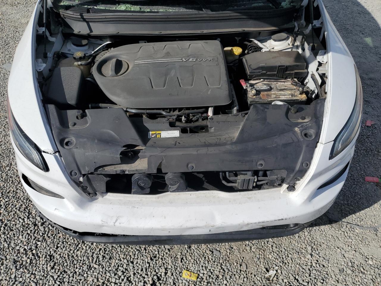 2015 Jeep Cherokee Latitude VIN: 1C4PJLCS8FW730545 Lot: 90337465