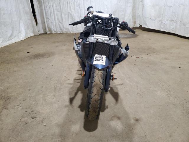 2025 SUZUKI GSX-R600   