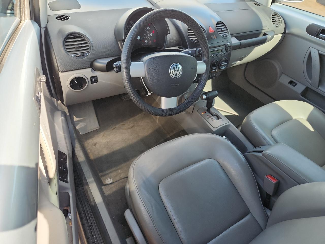 2005 Volkswagen New Beetle Gls VIN: 3VWCM31Y15M308772 Lot: 86320545