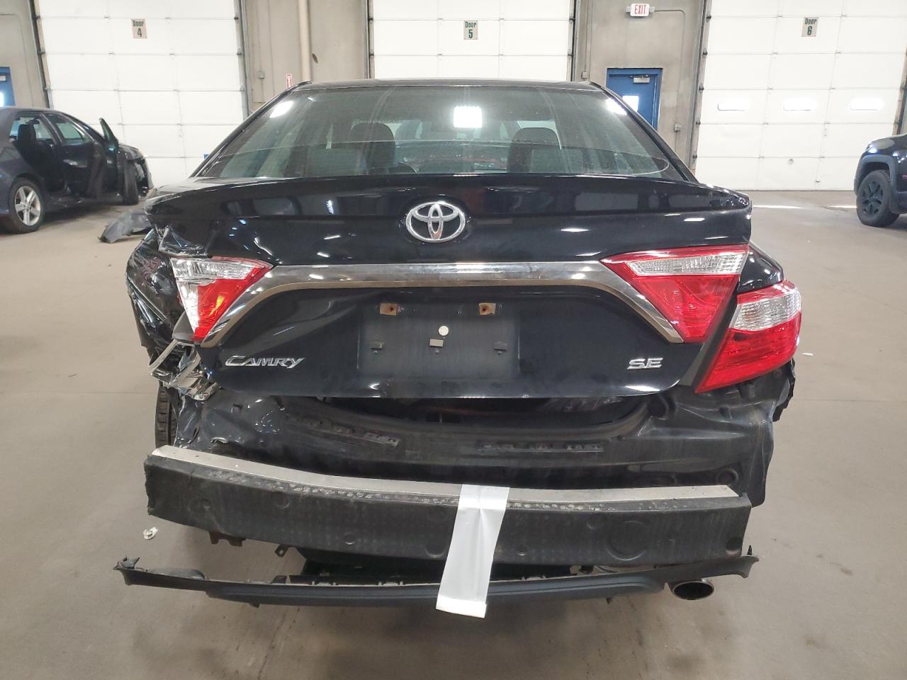 2017 Toyota Camry Le VIN: 4T1BF1FK9HU324683 Lot: 82379505