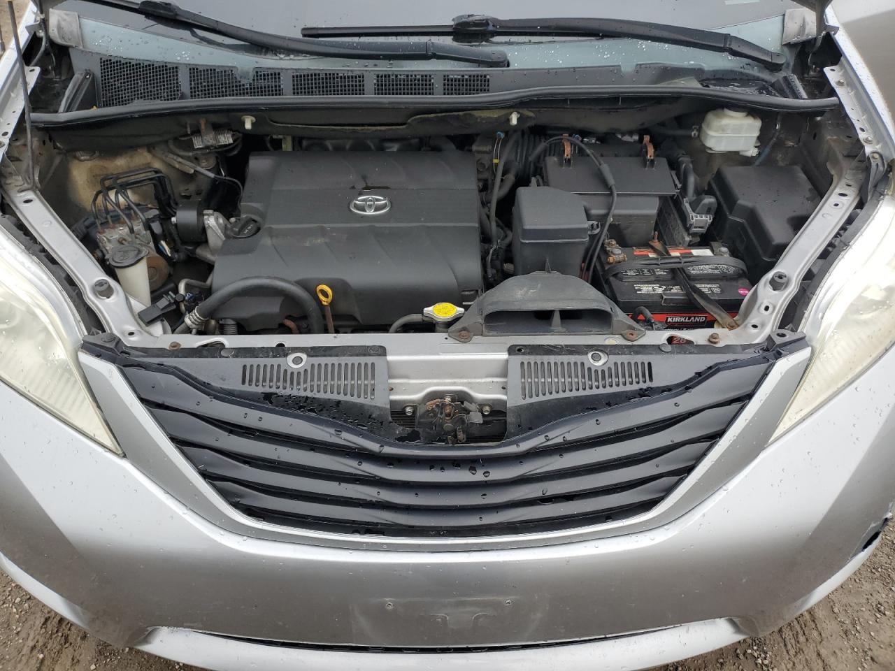 2012 Toyota Sienna VIN: 5TDZK3DC2CS256407 Lot: 84776275