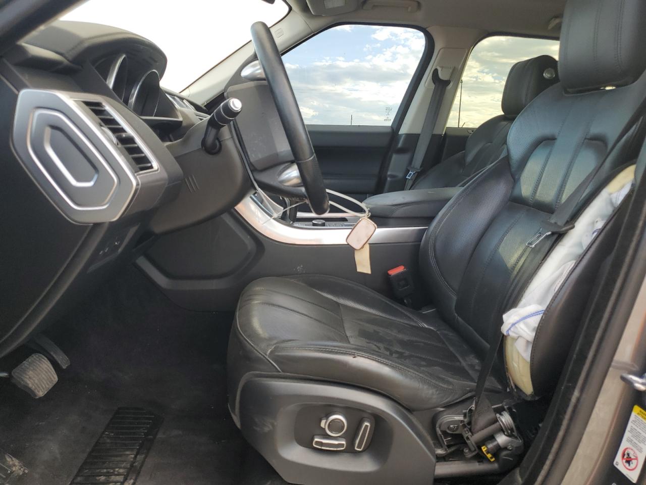 2017 Land Rover Range Rover Sport Hse VIN: SALWR2FK0HA668710 Lot: 85736455