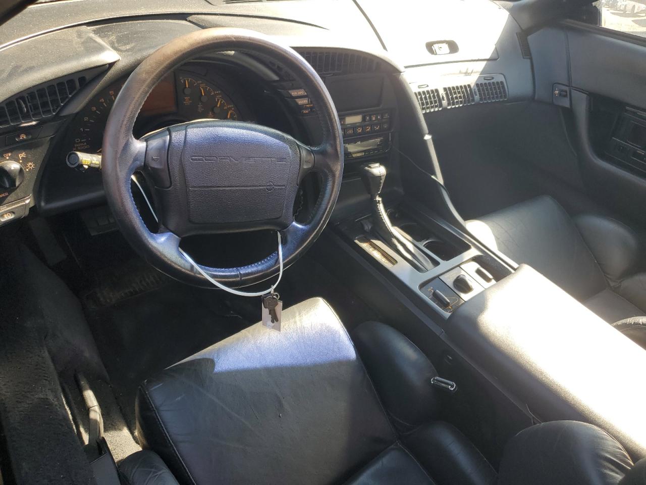 1992 Chevrolet Corvette VIN: 1G1YY33P1N5110757 Lot: 82236385