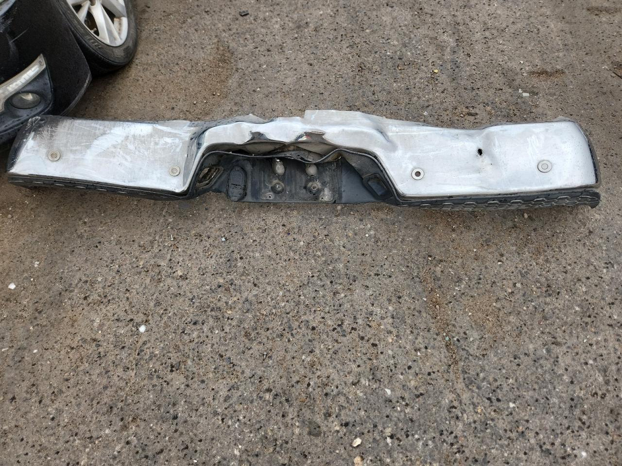 2016 Ram 2500 Laramie VIN: 3C6UR5KL9GG111705 Lot: 86061375