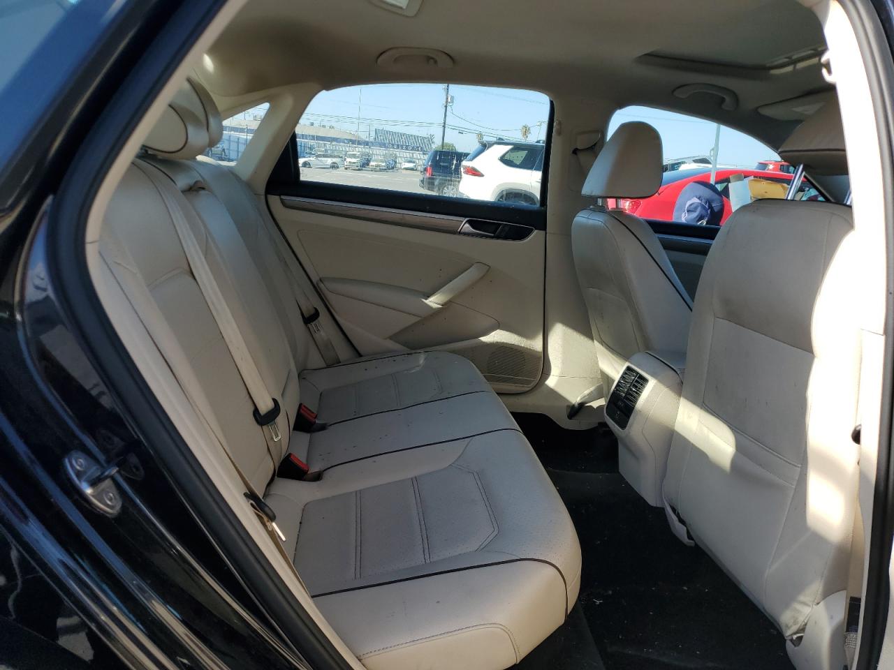 2017 Volkswagen Passat Se VIN: 1VWBT7A31HC020332 Lot: 85940475