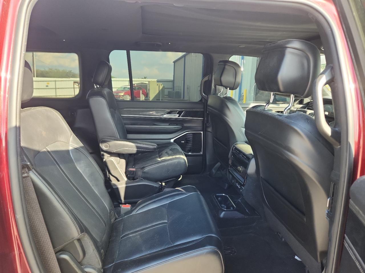 2022 Jeep Wagoneer Series Iii VIN: 1C4SJVDT0NS116320 Lot: 89552375