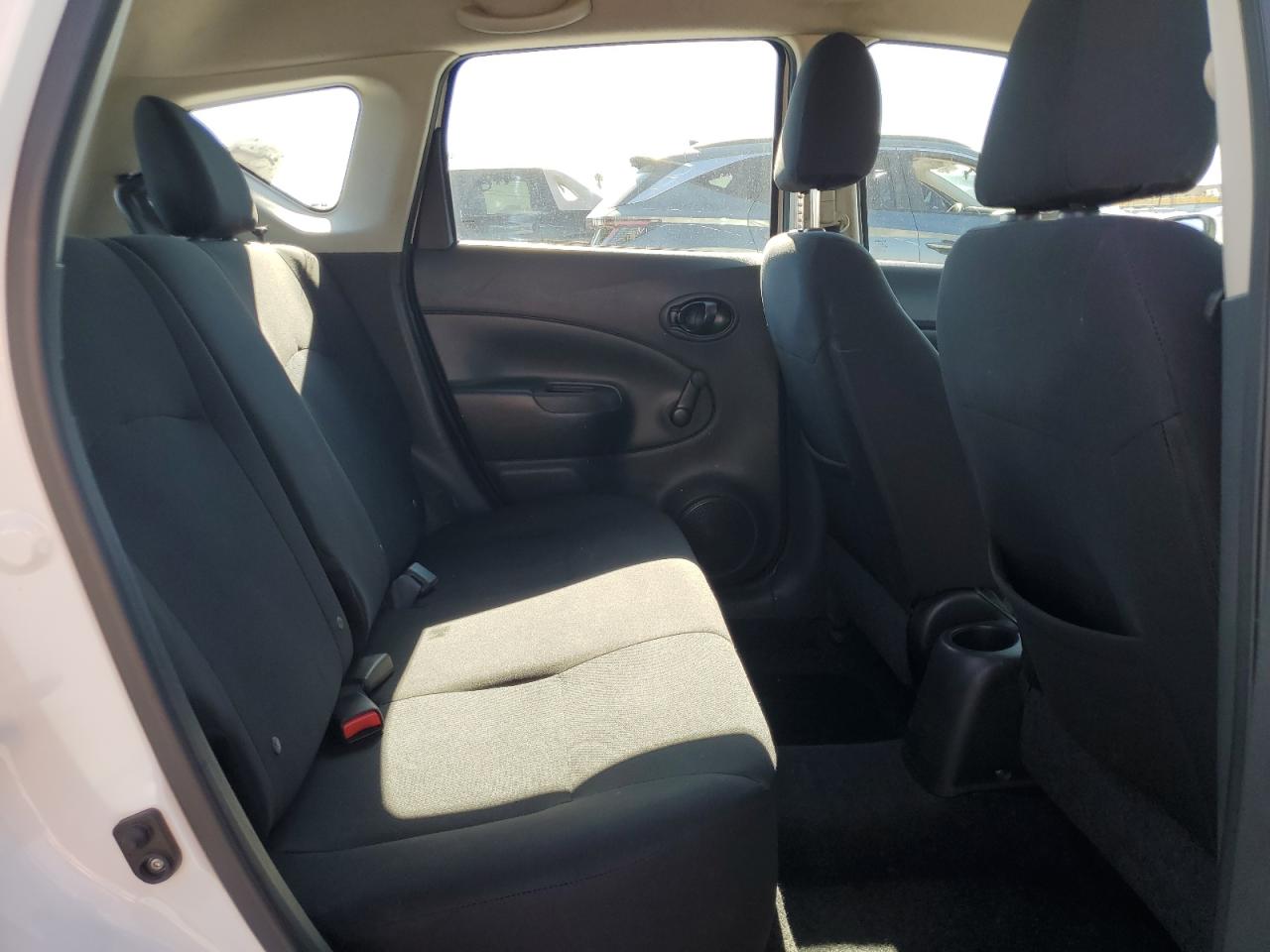 2015 Nissan Versa Note S VIN: 3N1CE2CP3FL378850 Lot: 84642935