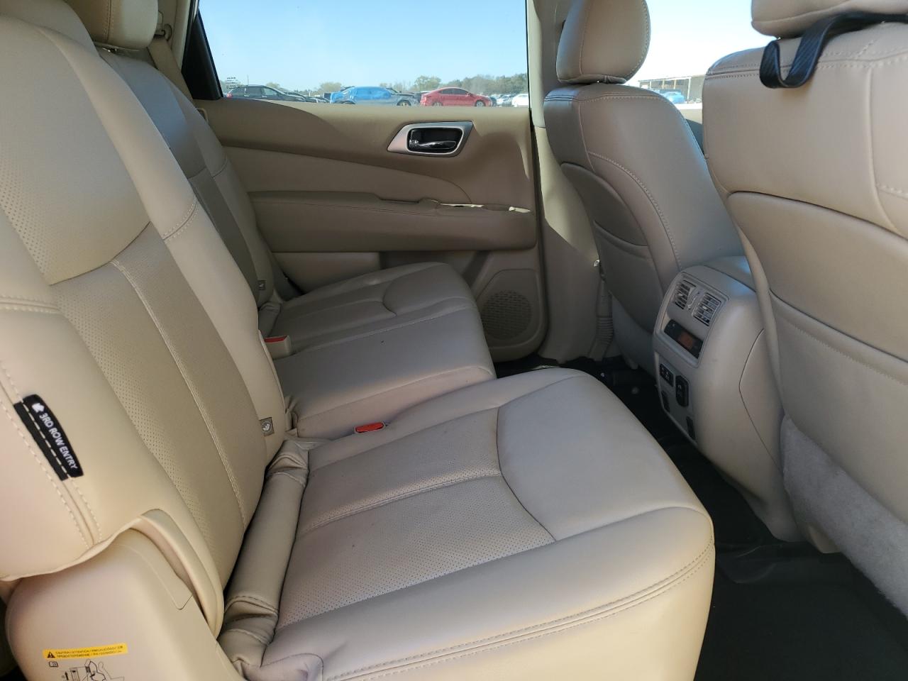 2020 Nissan Pathfinder Platinum VIN: 5N1DR2DM2LC641830 Lot: 86167025