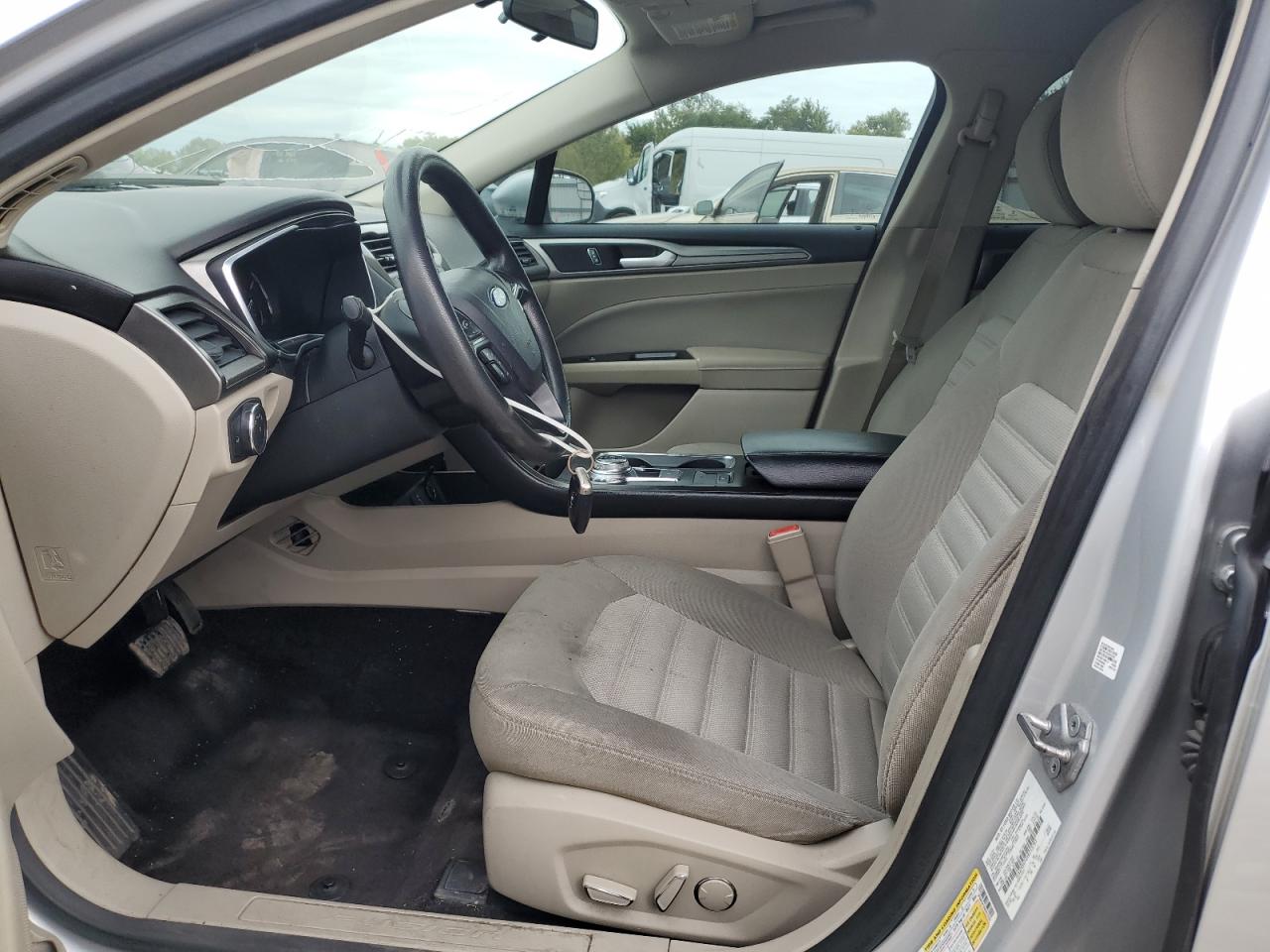 2017 Ford Fusion Se VIN: 3FA6P0H74HR253783 Lot: 82373085