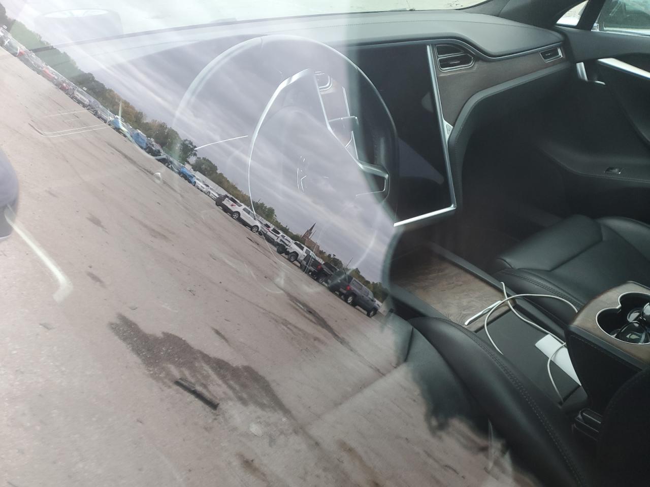 2017 Tesla Model S VIN: 5YJSA1E2XHF218367 Lot: 87418335