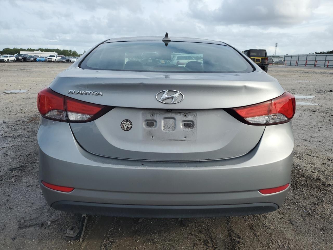 2014 Hyundai Elantra Se VIN: KMHDH4AE3EU165256 Lot: 85371135