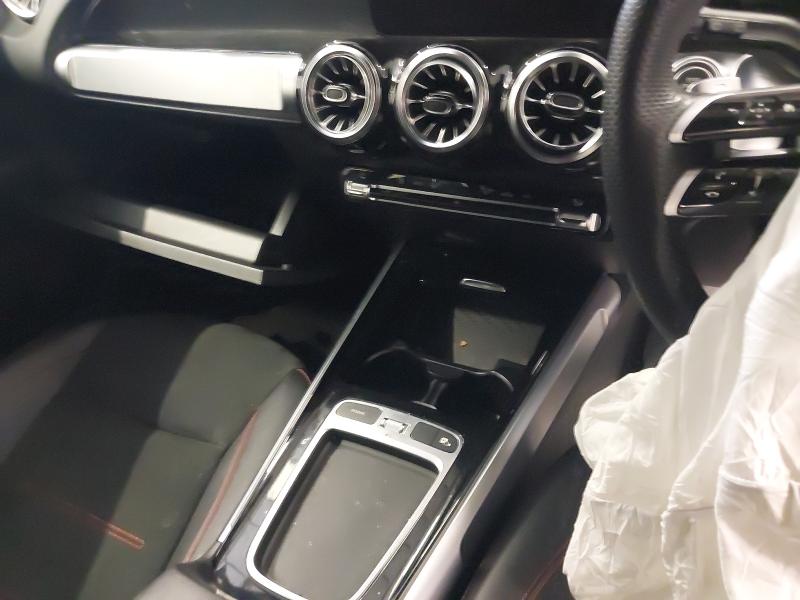 2024 MERCEDES-BENZ GLB GLB 200 AMG LINE EXECUTIVE 5DR 7G-TRONIC