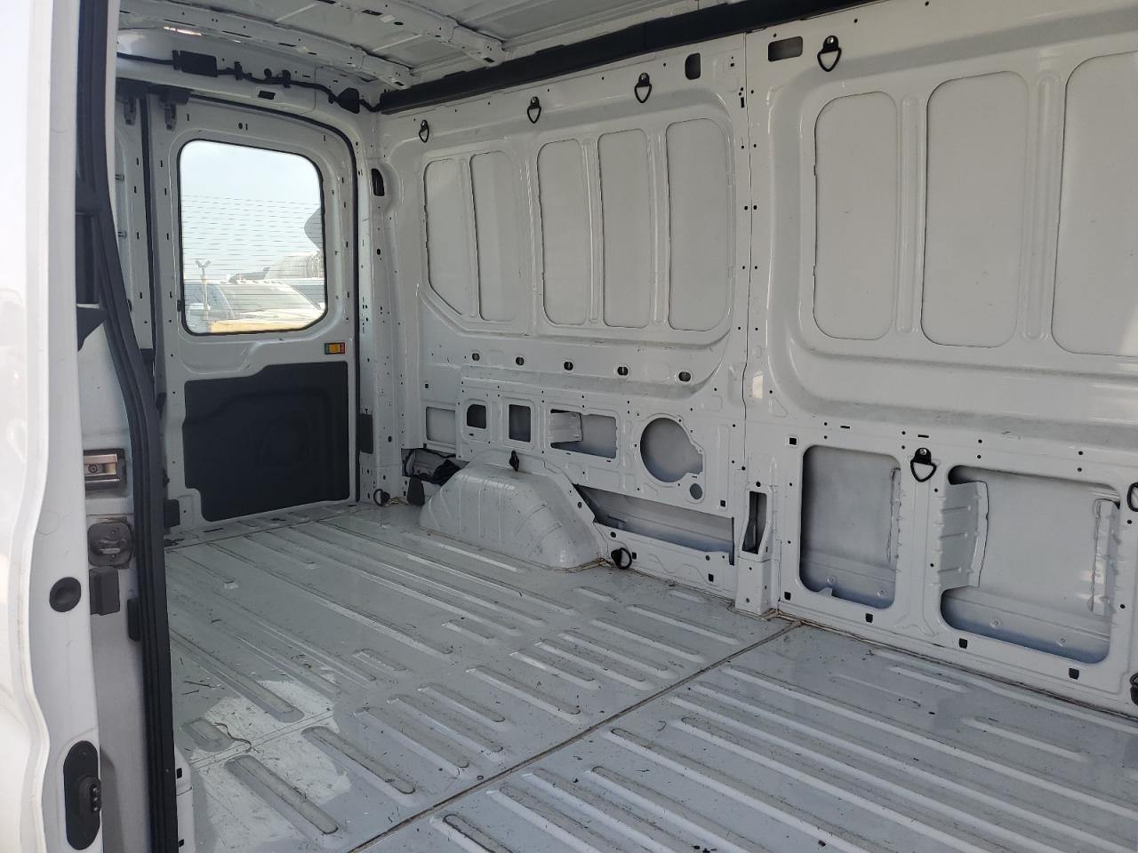 2022 Ford Transit Delivery Van VIN: 1FTBR1CG6NKA48465 Lot: 87021165