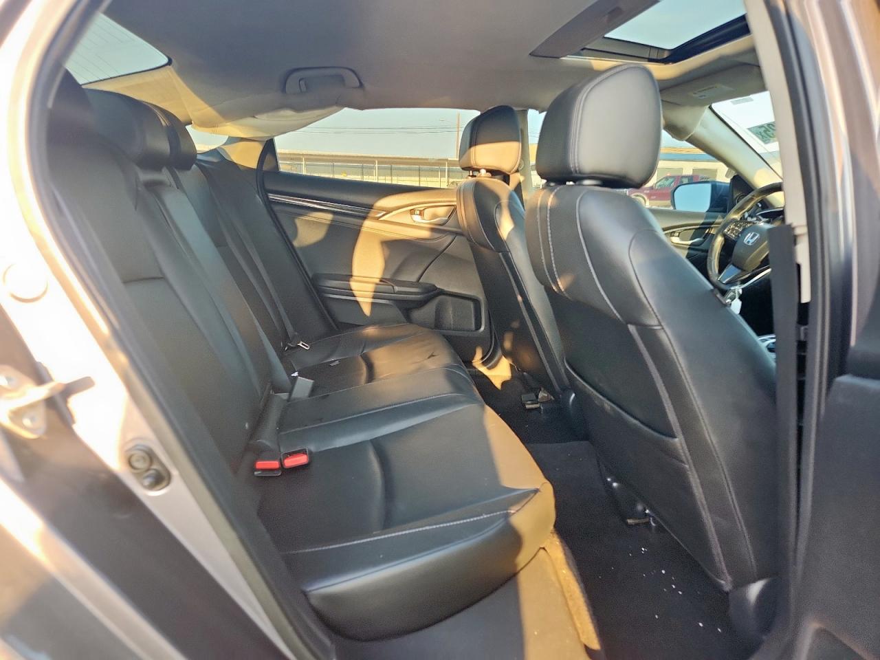 2017 Honda Civic Ex VIN: 2HGFC1F86HH630179 Lot: 82218725