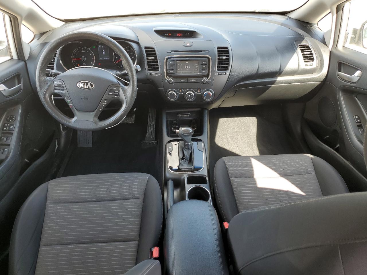 2017 Kia Forte Lx VIN: 3KPFL4A7XHE098073 Lot: 80748965