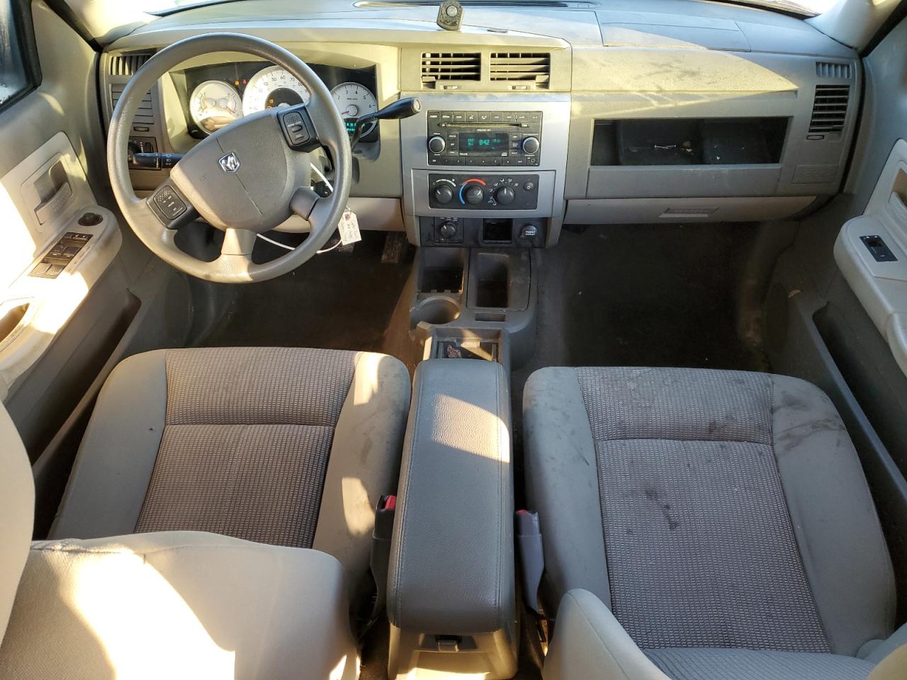 2008 Dodge Dakota Quad Slt VIN: 1D7HW48N88S542770 Lot: 82681525