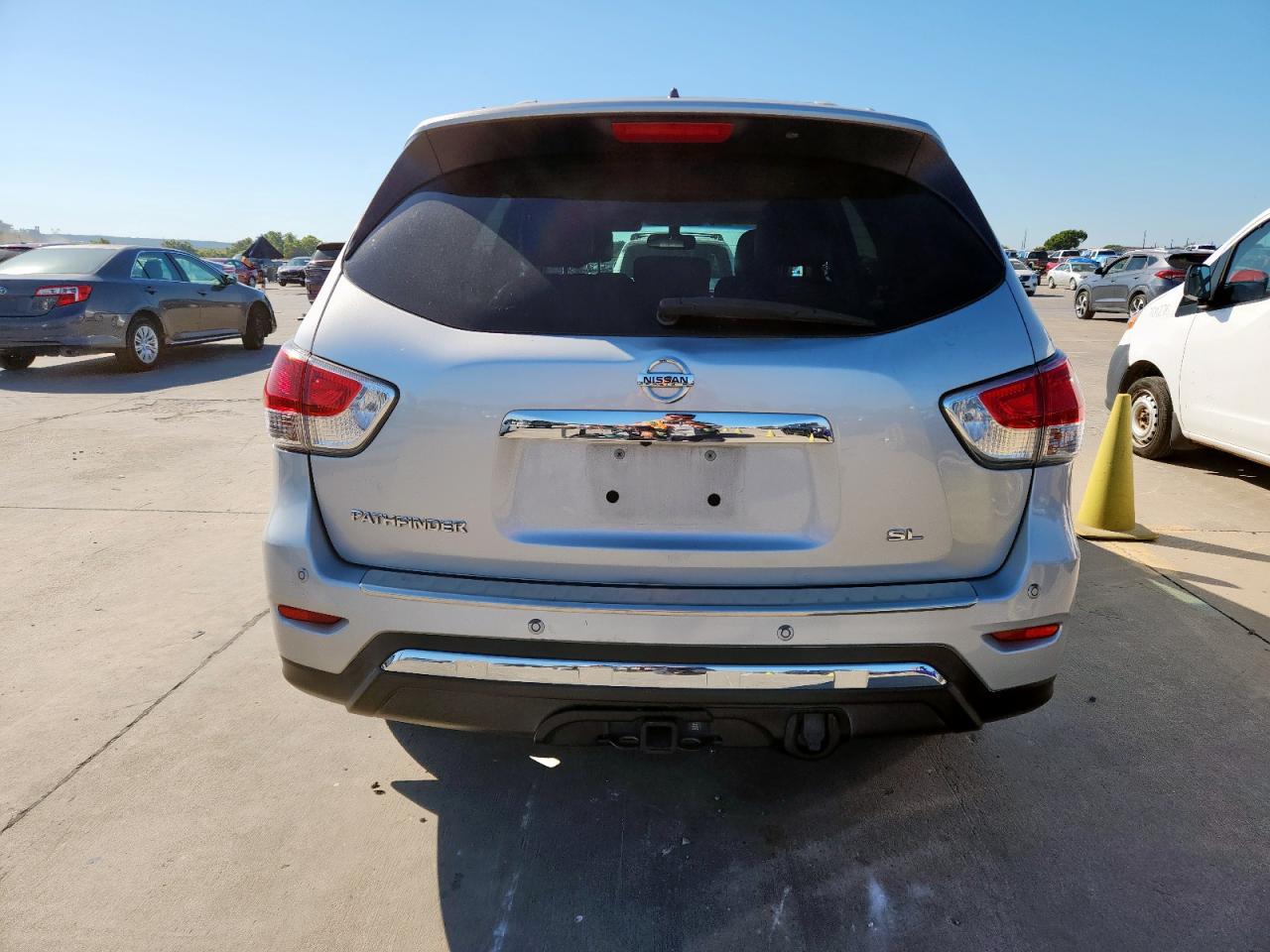 2014 Nissan Pathfinder S VIN: 5N1AR2MN3EC685513 Lot: 82202245