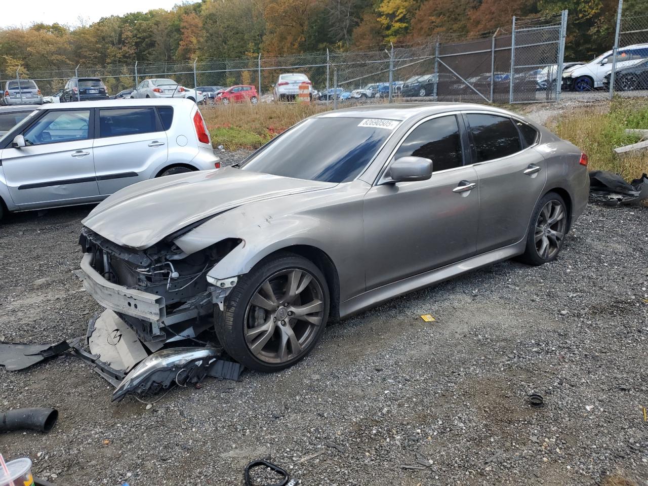 2012 Infiniti M37