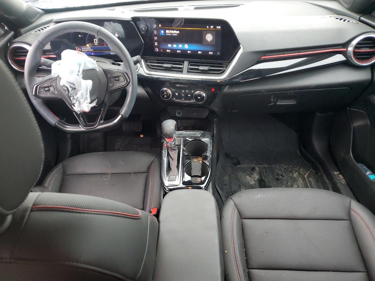 2025 Chevrolet Trax 2Rs VIN: KL77LJEP1SC015798 Lot: 90271125