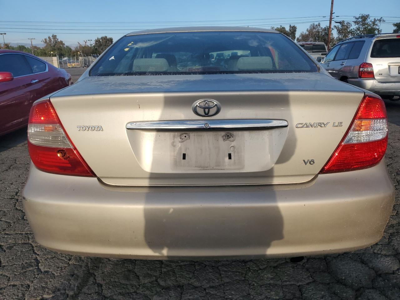 2004 Toyota Camry Le VIN: 4T1BF30K94U072481 Lot: 85060375