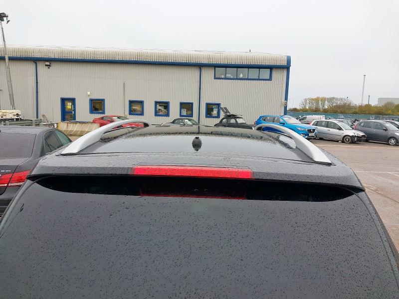 2011 HYUNDAI SANTA FE 2.2 CRDI PREMIUM 5DR AUTO [7 SEATS]