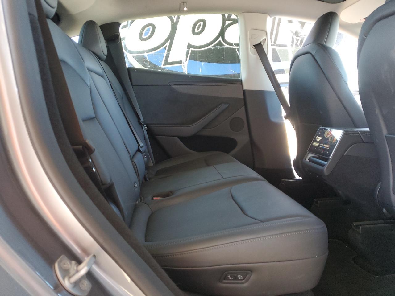 2026 Tesla Model Y VIN: 7SAYGDEE8TF328964 Lot: 87102195