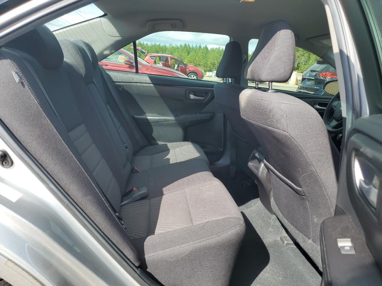 2015 Toyota Camry Le VIN: 4T1BF1FK3FU490078 Lot: 82317675