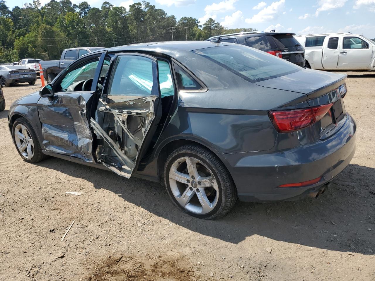 Фото: WAUAUGFF4H1043322