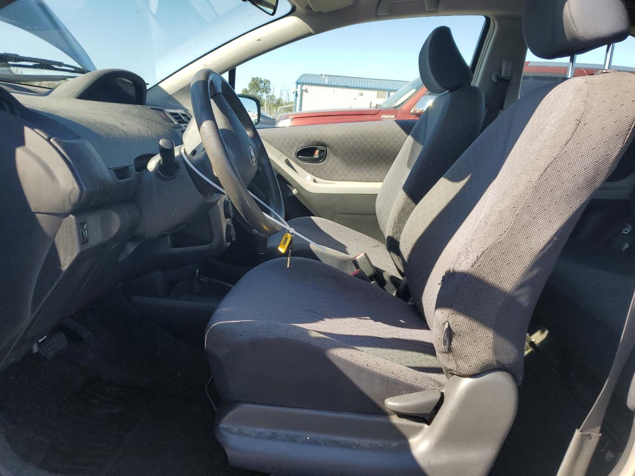 2009 Toyota Yaris VIN: JTDJT903795227714 Lot: 84748085