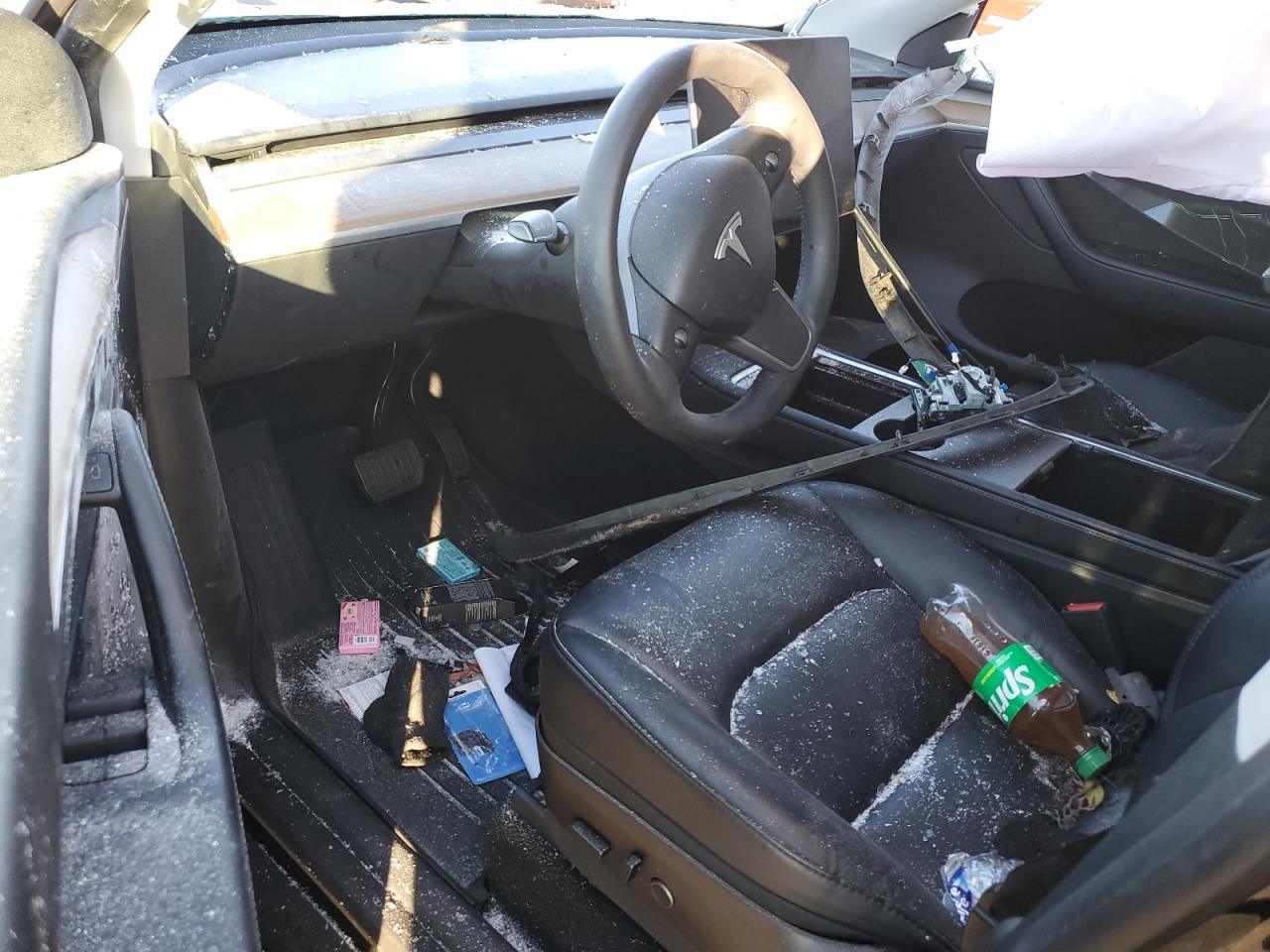 2023 Tesla Model Y VIN: 7SAYGDEE3PF634864 Lot: 90335305