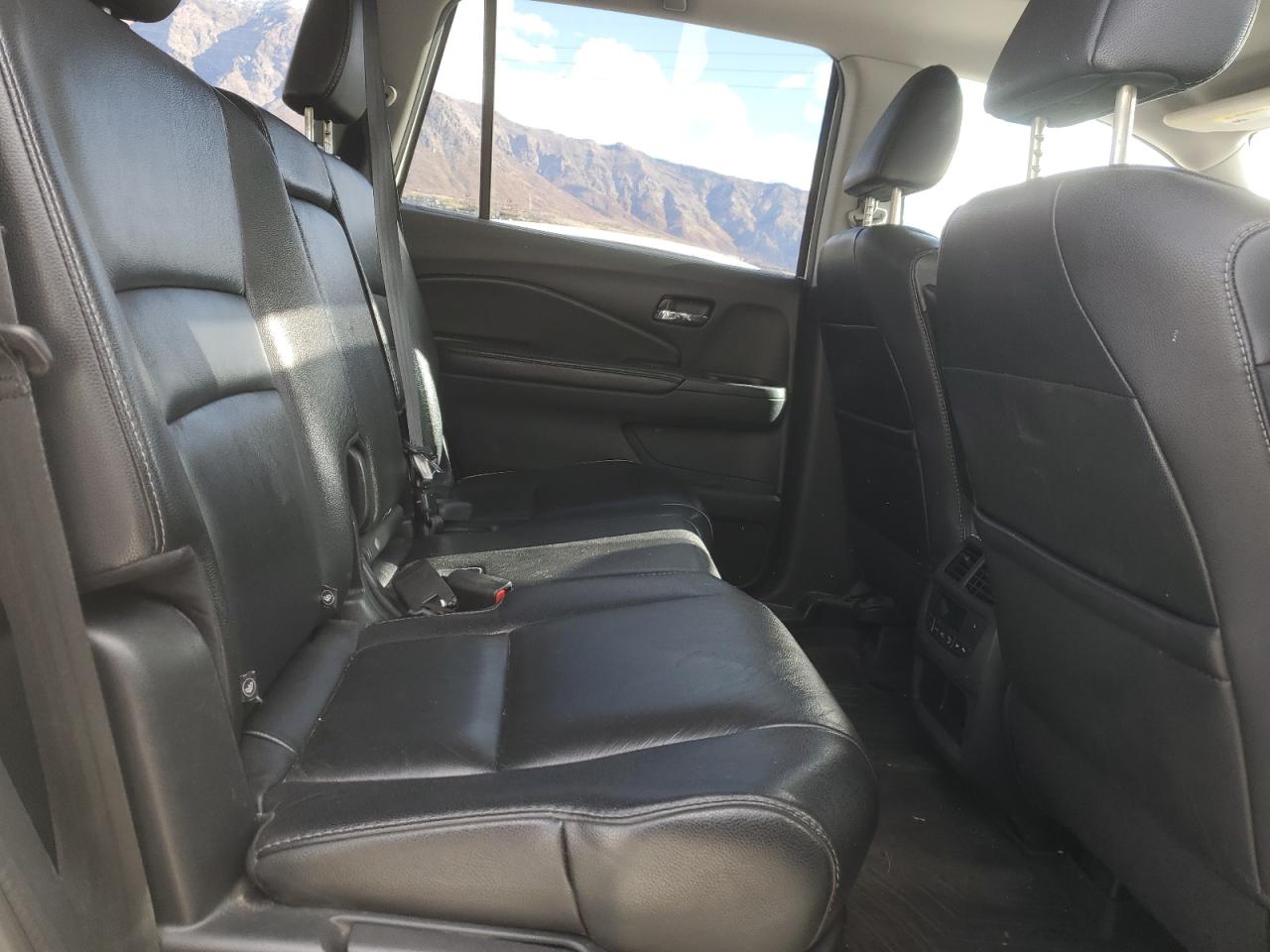 2017 Honda Pilot Exl VIN: 5FNYF6H65HB035563 Lot: 90407675