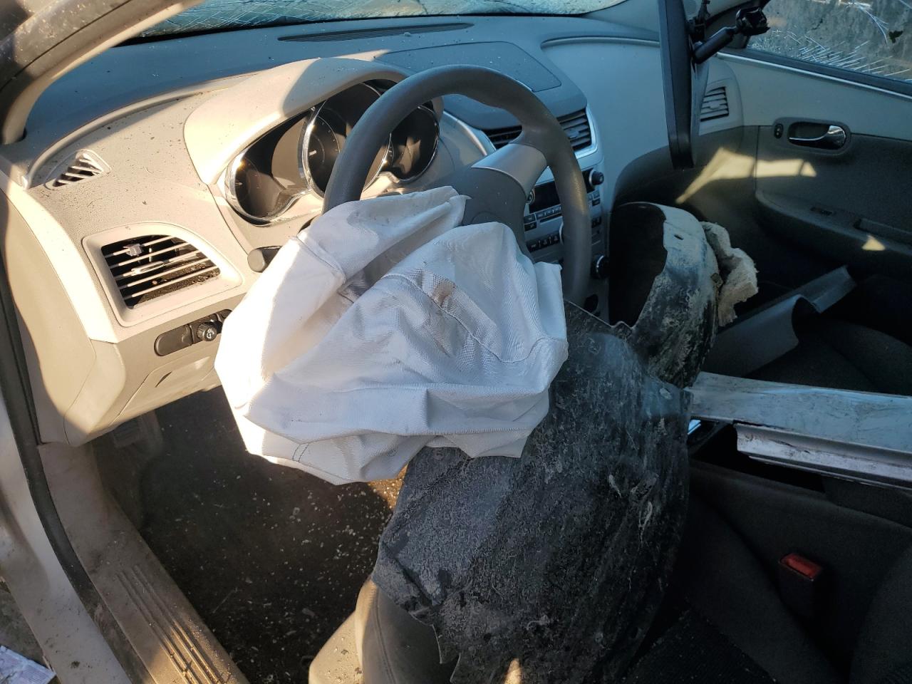 2012 Chevrolet Malibu Ls VIN: 1G1ZB5E05CF229646 Lot: 82389485