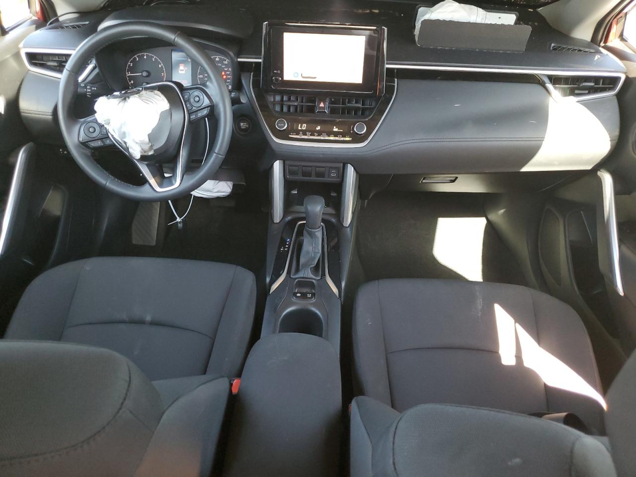 2024 Toyota Corolla Cross Le VIN: 7MUCAAAG1RV079044 Lot: 85704625