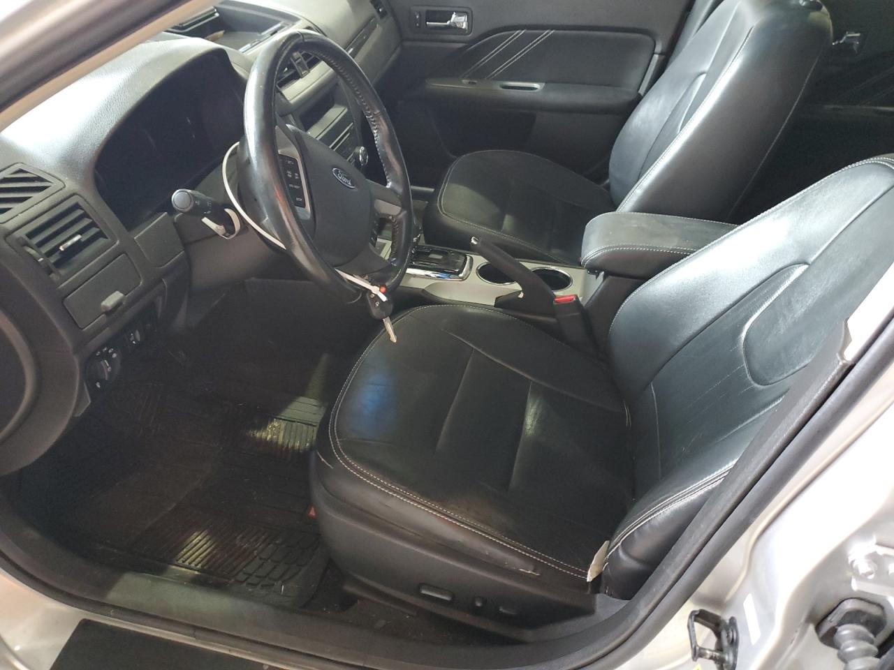 2011 Ford Fusion Sport VIN: 3FAHP0KC4BR143127 Lot: 89848985