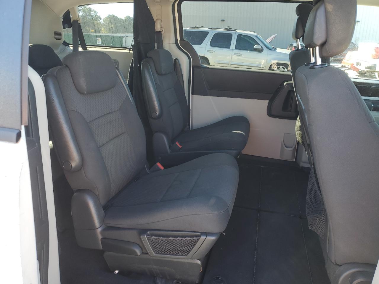 2010 Dodge Grand Caravan Sxt VIN: 2D4RN5D18AR341875 Lot: 91109155