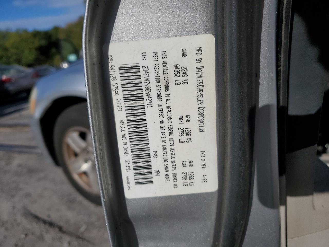 2006 Dodge Magnum Sxt VIN: 2D4FV47V06H442711 Lot: 82548195